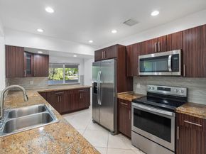 4460 NE 13th Ter, Oakland Park FL 33334