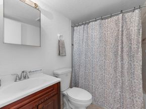 2400 NE 33rd Avenue 112, Fort Lauderdale FL 33305