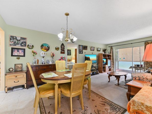 368 Lake Frances Drive 368, West Palm Beach FL 33411