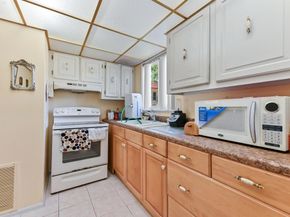 368 Lake Frances Drive 368, West Palm Beach FL 33411