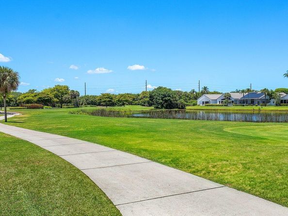 6301 Evian Place, Boynton Beach FL 33437