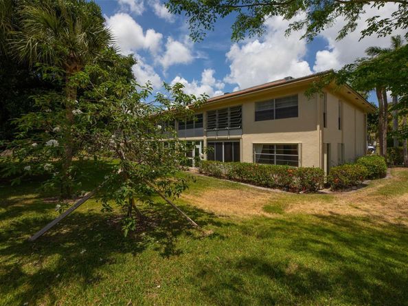 2605 Nassau Bnd A1, Coconut Creek FL 33066