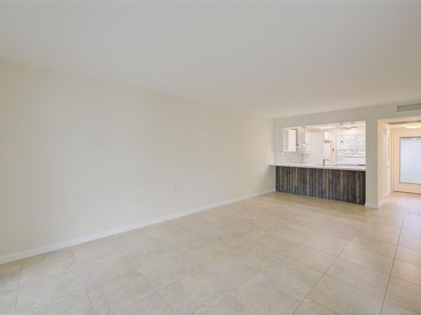 2605 Nassau Bnd A1, Coconut Creek FL 33066