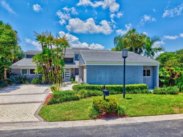 7716 Cedarwood Circle, Boca Raton FL 33434