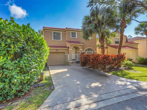 8785 NW 6th St, Coral Springs FL 33071