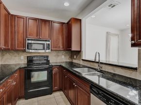 3915 Passion Flower Rd 3915, Coconut Creek FL 33073