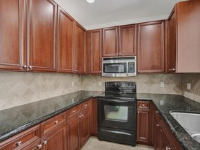 3915 Passion Flower Rd 3915, Coconut Creek FL 33073