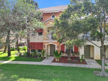 3915 Passion Flower Rd