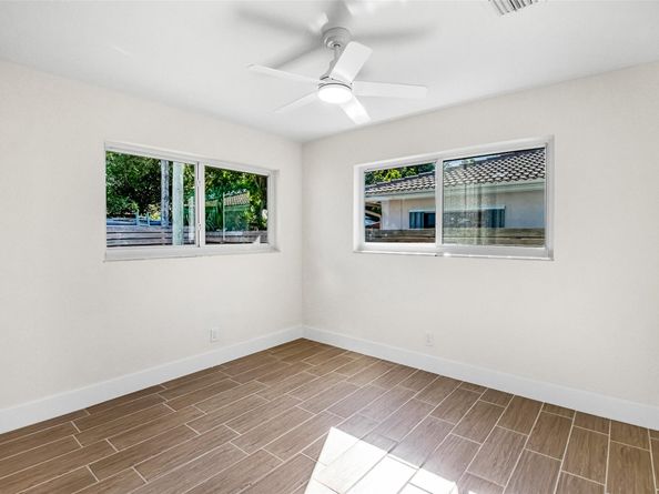 1270 NE 26th Ter, Pompano Beach FL 33062