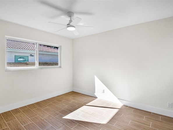 1270 NE 26th Ter, Pompano Beach FL 33062