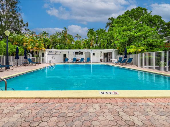 1005 SE 15th St 5D, Fort Lauderdale FL 33316