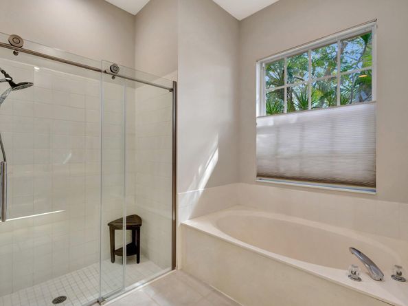 2211 Vero Beach Lane, West Palm Beach FL 33411