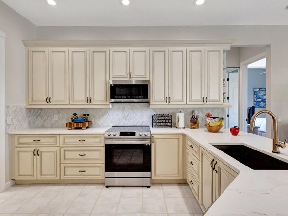 2211 Vero Beach Lane, West Palm Beach FL 33411