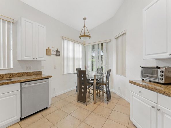 8404 Nicholls Point, West Palm Beach FL 33411