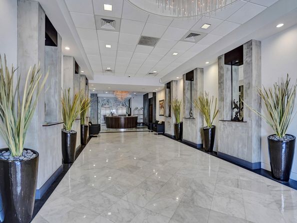 3015 N Ocean Blvd 19E, Fort Lauderdale FL 33308