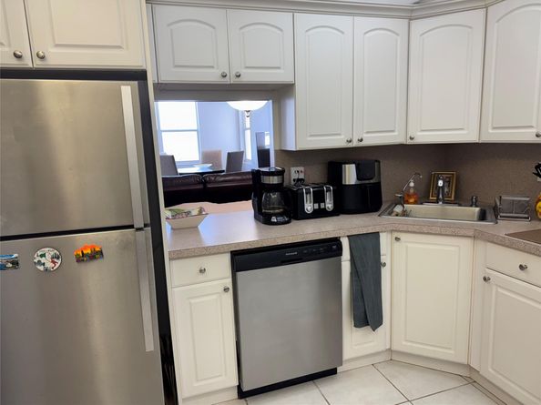 3015 N Ocean Blvd 19E, Fort Lauderdale FL 33308