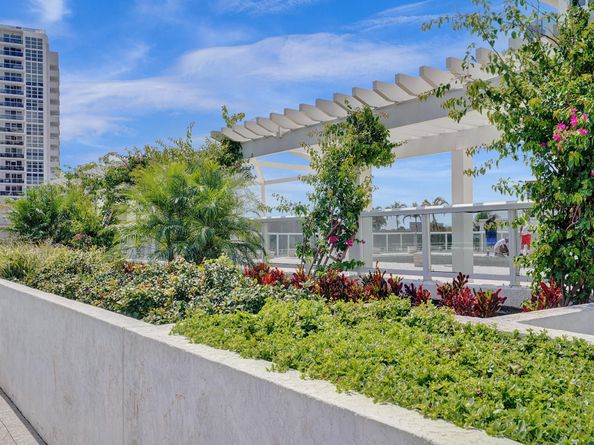 3015 N Ocean Blvd 19E, Fort Lauderdale FL 33308