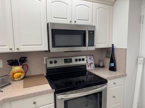 3015 N Ocean Blvd 19E, Fort Lauderdale FL 33308