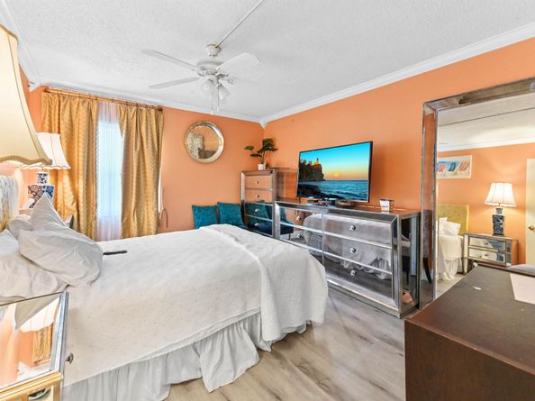 196 Burgundy E, Delray Beach FL 33484