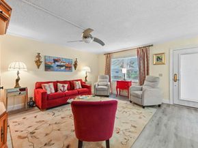 196 Burgundy E, Delray Beach FL 33484