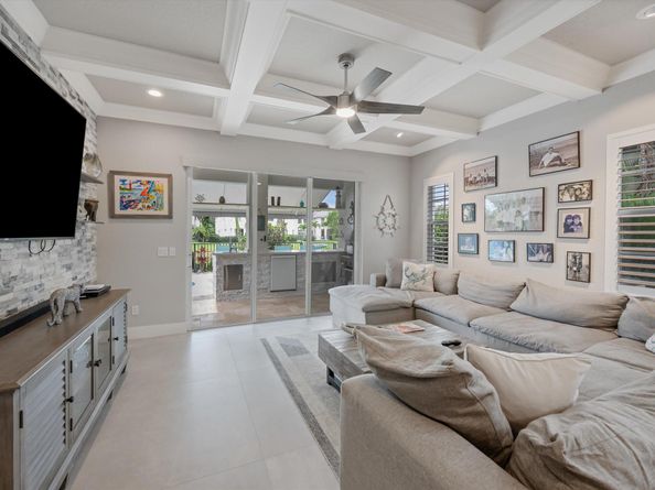 1439 Barlow Court, Palm Beach Gardens FL 33410