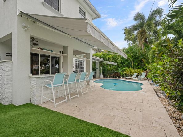 1439 Barlow Court, Palm Beach Gardens FL 33410
