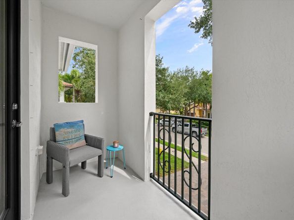 1439 Barlow Court, Palm Beach Gardens FL 33410