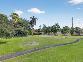 5055 Oak Hill Lane 222, Delray Beach FL 33484