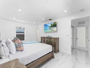 1713 NE Ne 7th Terrace NE, Fort Lauderdale FL 33305