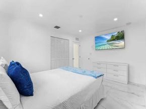 1713 NE Ne 7th Terrace NE, Fort Lauderdale FL 33305