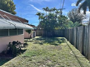 5671 NE 22 Ave, Fort Lauderdale FL 33308