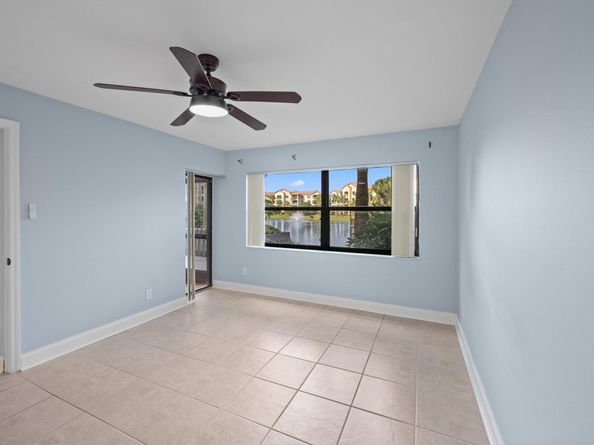 600 Uno Lago Drive 104, Juno Beach FL 33408