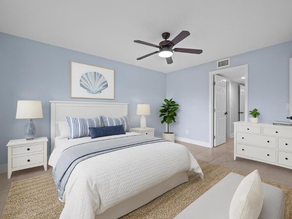 600 Uno Lago Drive 104, Juno Beach FL 33408