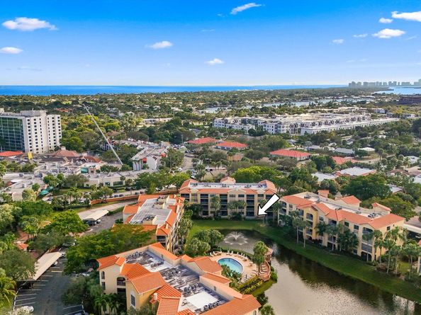 600 Uno Lago Drive 104, Juno Beach FL 33408
