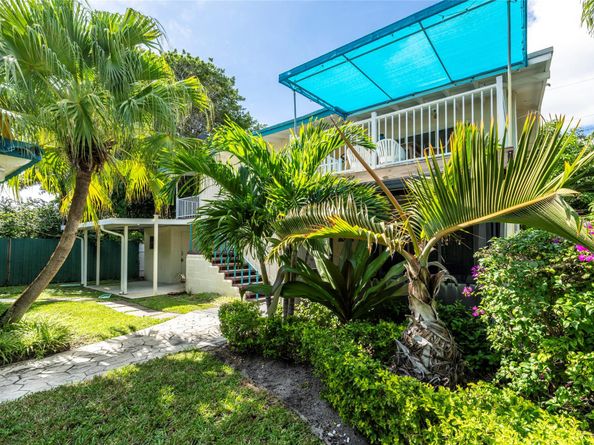 305 Hibiscus Ave, Pompano Beach FL 33062