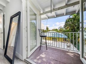 305 Hibiscus Ave, Pompano Beach FL 33062