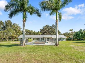 8631 Steeplechase Drive, Palm Beach Gardens FL 33418
