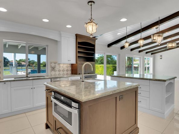 8631 Steeplechase Drive, Palm Beach Gardens FL 33418