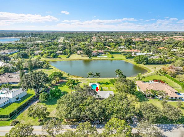 8631 Steeplechase Drive, Palm Beach Gardens FL 33418