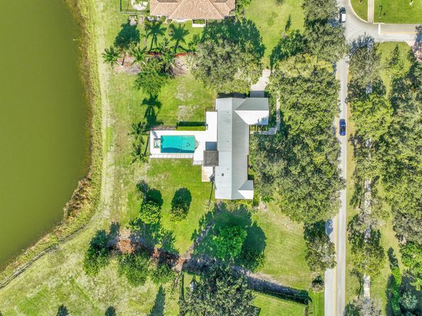 8631 Steeplechase Drive, Palm Beach Gardens FL 33418