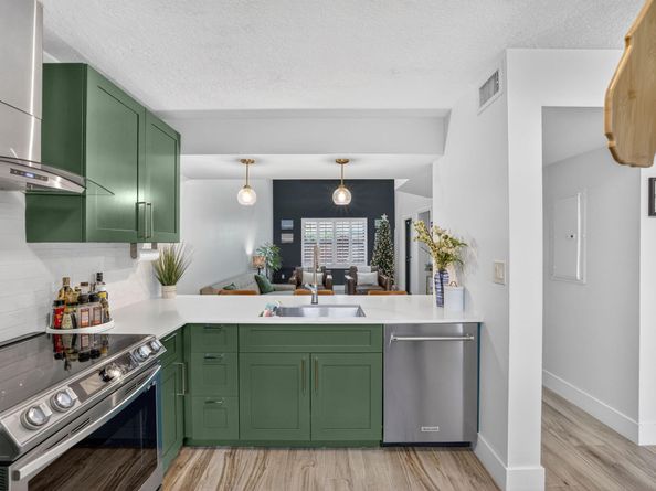 237 City View Drive 237, Fort Lauderdale FL 33311