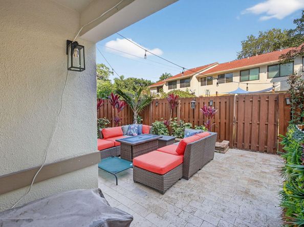 237 City View Drive 237, Fort Lauderdale FL 33311