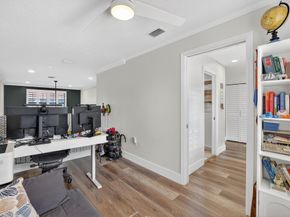 237 City View Drive 237, Fort Lauderdale FL 33311