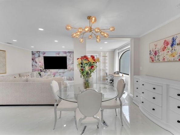 3571 Magellan Cir 3434, Aventura FL 33180