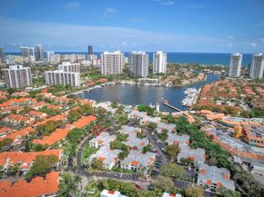 3571 Magellan Cir 3434, Aventura FL 33180