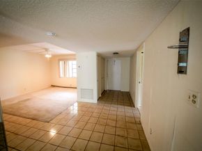 8760 Holly Ct 104, Tamarac FL 33321