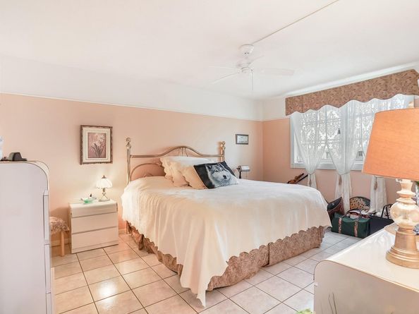 2881 NW 47th Ter 406, Lauderdale Lakes FL 33313