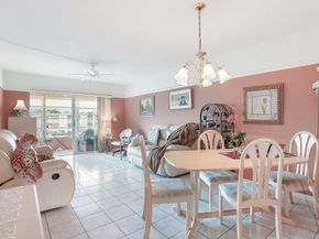 2881 NW 47th Ter 406, Lauderdale Lakes FL 33313