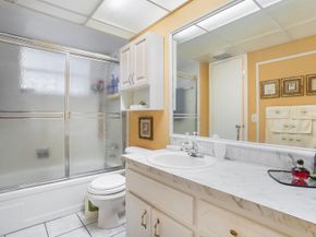 2881 NW 47th Ter 406, Lauderdale Lakes FL 33313