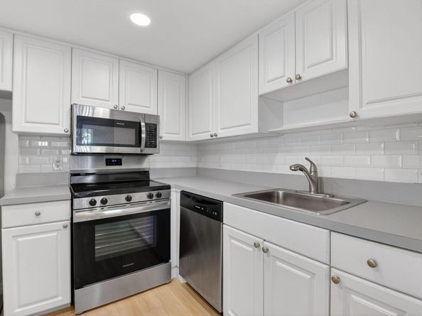 51 Flanders B, Delray Beach FL 33484